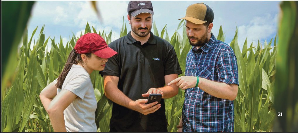 Tecnici e agricoltori utilizzano xFarm in campo