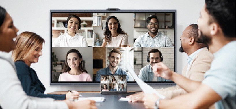 Videoconferenza e condivisione di contenuti su MAXHUB XBoard V7
