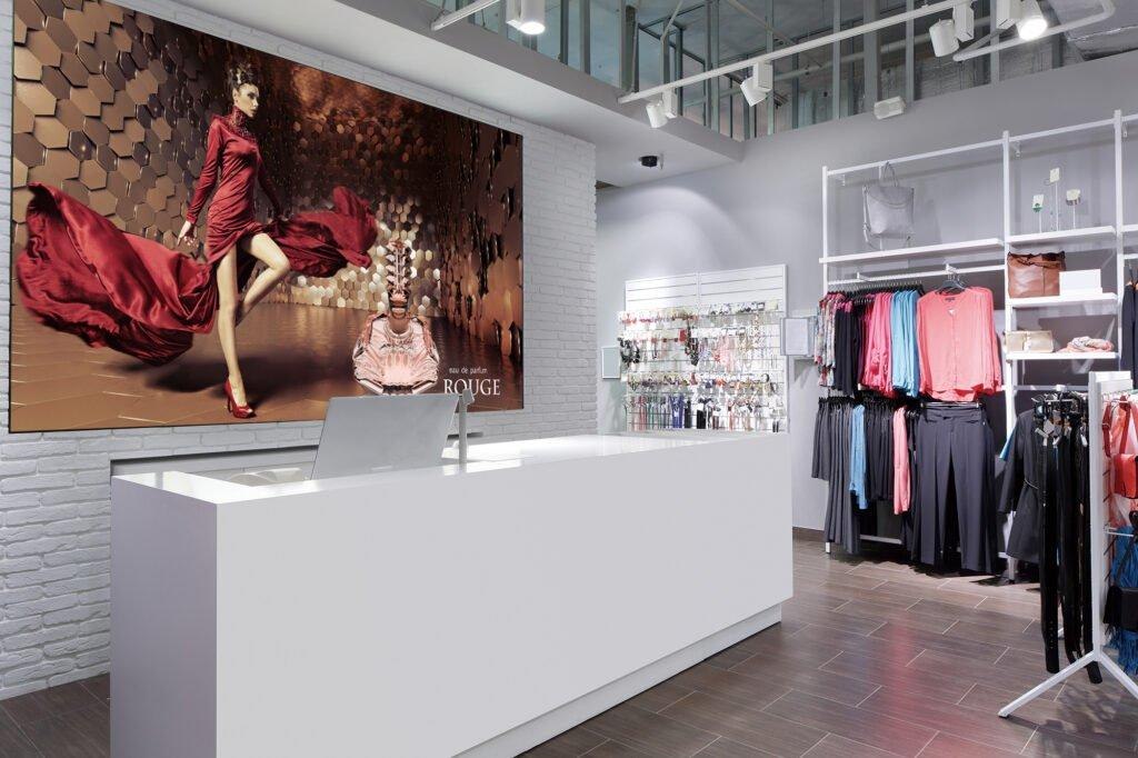 Videowall Panasonic MEVIX dvLED in un ambiente retail